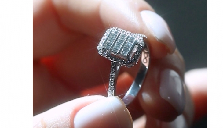 Zen Pırlanta’da yüzde 50 indirim! 4 bin TL’den başlayan fiyatlar! 18 Ekim 2022 fiyat listesi…