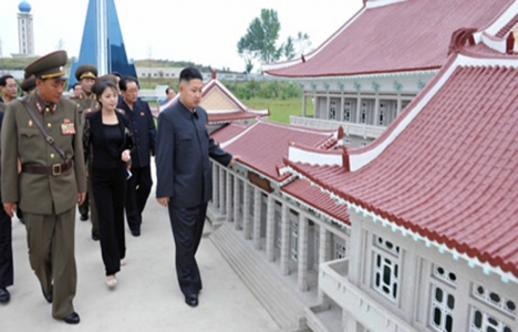 Kuzey Kore'deki Pyongyang Halk Köyü yıkılacak!