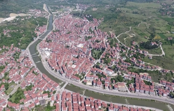 Mesut Özil Zonguldak a spor kompleksi yaptırıyor!