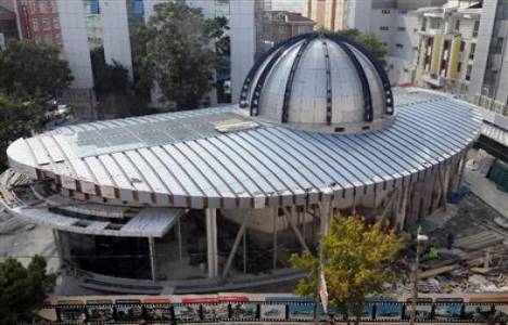 Bağcılarda 8D Sinema Salonu ve Planetaryum açılacak!