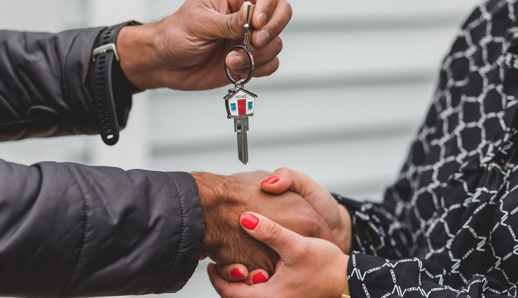 İstanbul da yüzde 40 peşinat ve 60 ay vade fırsatıyla 20 iş yeri satılıyor! Bakanlık fiyatları açıkladı!