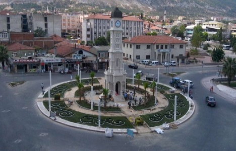 Saat Kulesi Meydanı manisa