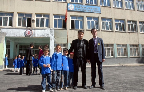 Hakkari'deki okul için yıkım kararı alınması protesto edildi!