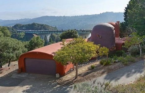 Kimsenin satın almak istemediği milyon dolarlık evler!