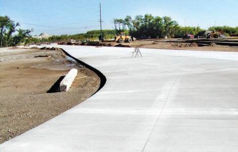 Karayolunda ekonomik alternatif: Beton yollar!