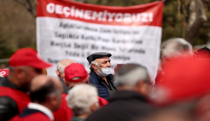 Emekli bayram ikramiyesinde hesaplar tutmadı! Müjde verilecek derken bayramın tadı kaçabilir