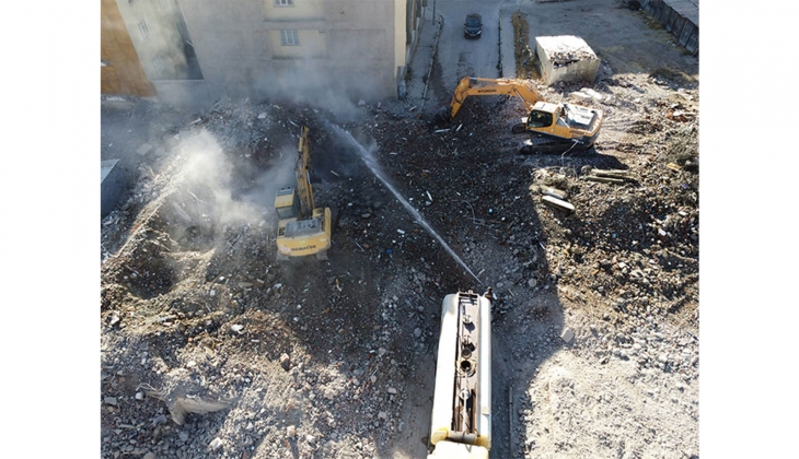 Elazığ da ağır hasarlı binaların yüzde 46 sı yıkıldı!