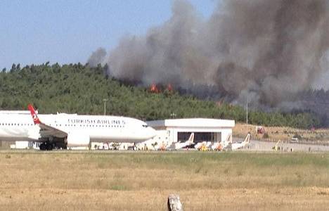 İzmir’de Havalimanı yakınında orman yangını!