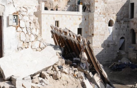 Nevşehir Ortahisar'daki eski evde göçük meydana geldi!