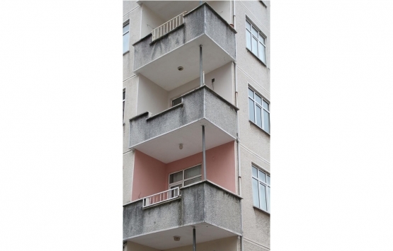 Rize nin Pisa kuleleri yan yattı!