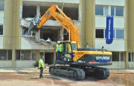 Kocaeli eski valilik binası yıkılacak mı