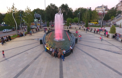 Gaziantep'teki yeni meydanının ismi “Milli İrade Meydanı” oldu!
