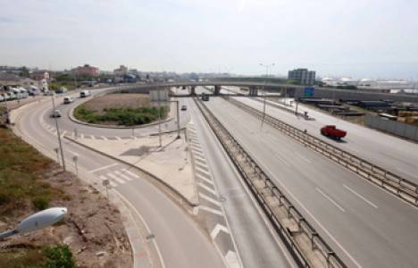 Kocaeli Yarımca Köprülü Kavşağı trafiğe açıldı!