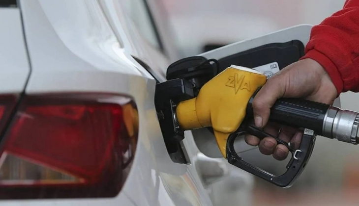 Akaryakıt fiyatları güncellendi! Motorin 41 lirayı geçti!