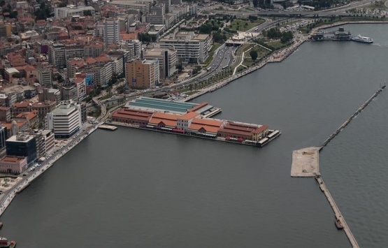 İzmir Konak taki Mektupçu Köşkü satılıyor!