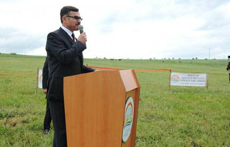 balıkesir valisi ahmet turhan