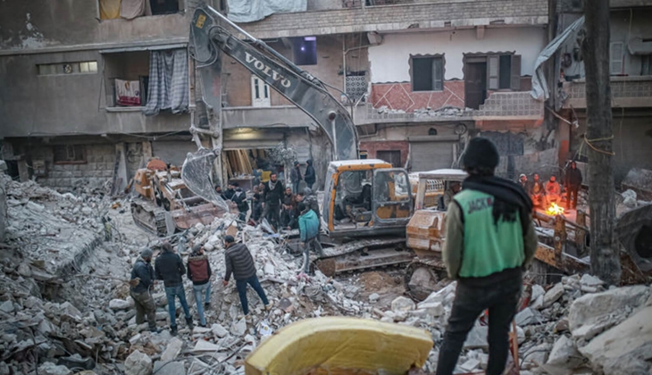 Şener Üşümezsoy’dan İstanbul için ezber bozan açıklama: 7.4'lük senaryolar çöpe atıldı!