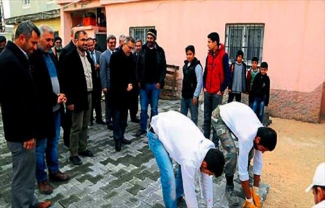 Adana Yüreğir Çağırkanlı Mahallesi'ndeki yol çalışmaları incelendi!