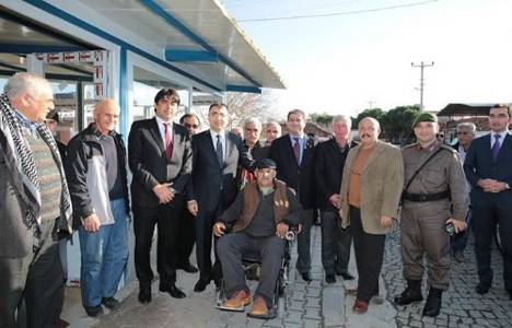 İzmir Valisi Toprak, Foça'da köylülerin isteklerini dinledi!