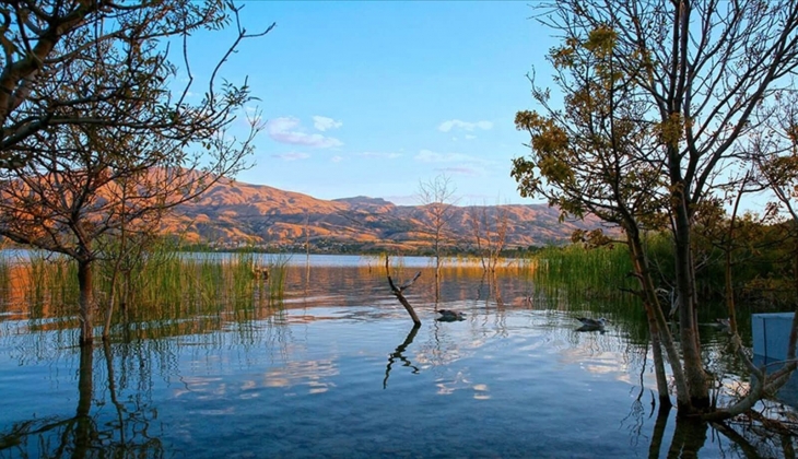 Uzman isimden deprem uyarısı geldi: İznik, Gölbaşı, Sapanca göllerinin su seviyelerindeki ani artışlara dikkat!