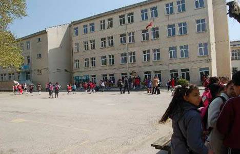 Lapseki Plevne Ortaokulu'nun yıkım kararı çıktı!