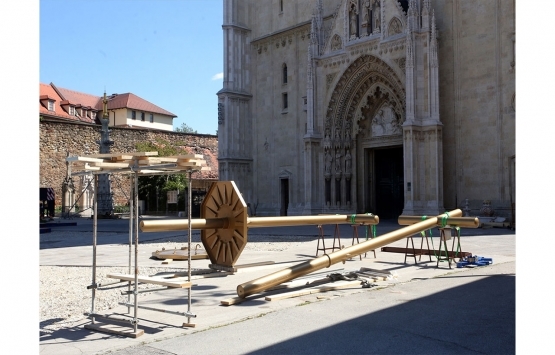 Depremde zarar gören Zagreb Katedralindeki onarım çalışmaları tam gaz!