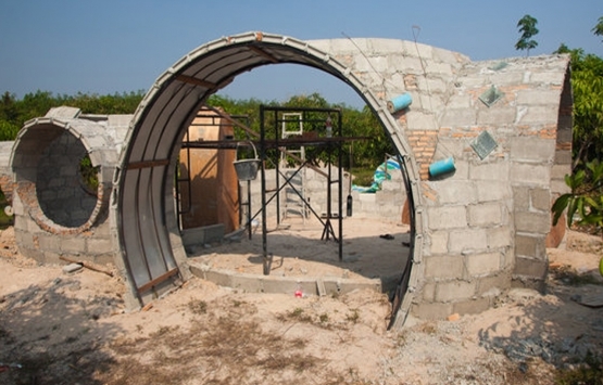 ABD li Mimar Steve Areen 9 bin dolara hobbit evi yaptı!