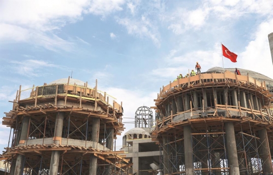 Taksim Cami nin kaba inşaatı tamamlandı!