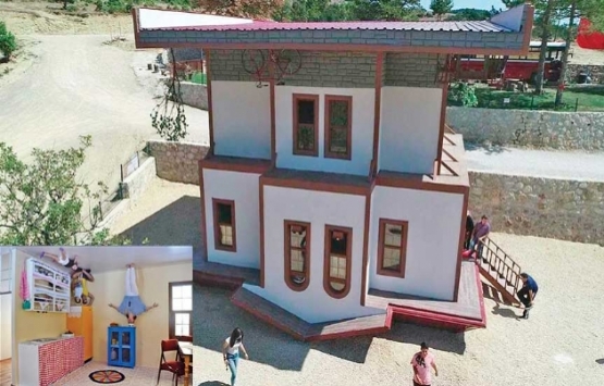 Tepetaklak Konak mimarisiyle dikkat çekiyor!
