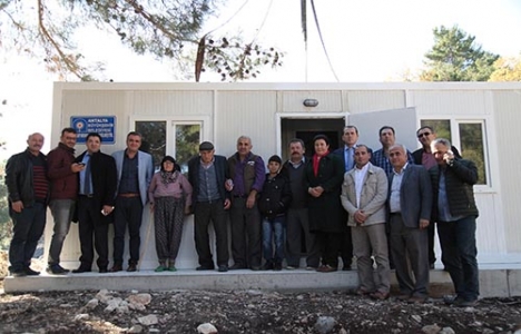 Antalya Büyükşehir'den barakada yaşayan aileye ev!