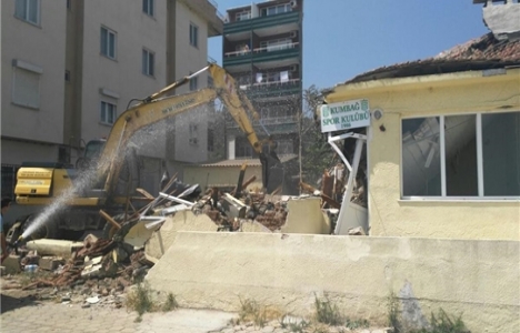 Tekirdağ Kumbağ Spor Kulübü binası yıkıldı!