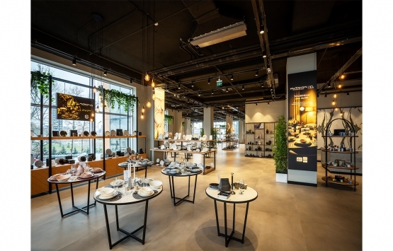 Kütahya Porselen, İstoç ta mağaza açtı!