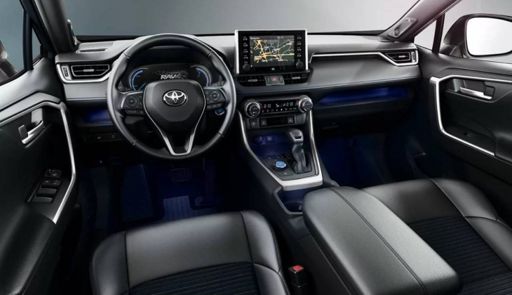 Hibrit Toyota RAV4 kaç lira oldu? İşte 23 Eylül 2022 fiyat listesi…
