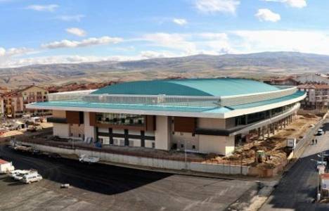 Mamak kapalı spor salonlarına kavuşuyor!