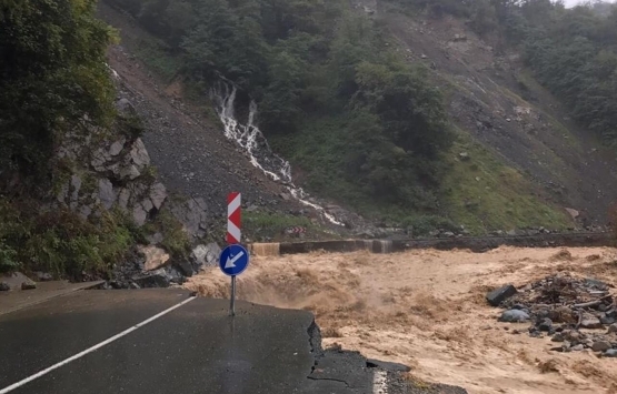 Rize'de kamu ve özel binaların inşasına afet öncesi planı!