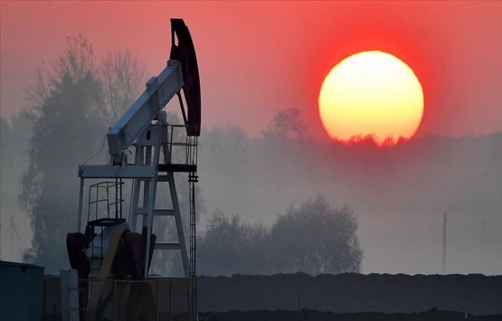 Brent petrolün varili 26,95 dolar!