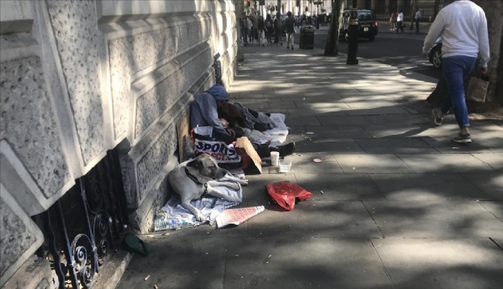 İngiltere’de evsiz sayısı son 25 yılın rekorunu kırdı!