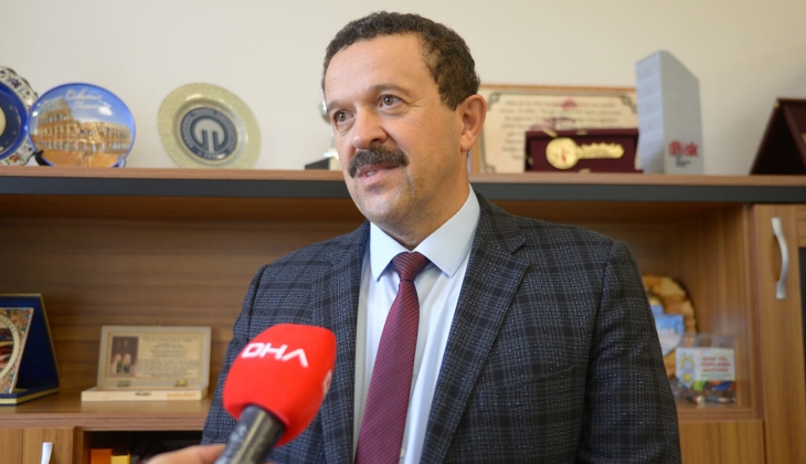 Prof. Dr. Doğangün 'Deprem işaret veriyor, neyi bekliyoruz' diyerek yapılması gerekenleri sıraladı