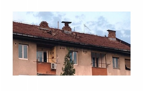 Üsküp’te yaşanan depremde birçok bina hasar gördü!