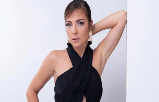 Burcu Kara doğduğu eve tadilat yaptırıyor!