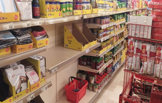 Market Rafları Boş Kaldı… Ayçiçek yağı stokları tükendi mi tükenmedi mi?