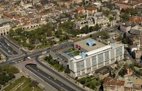 2005 yılında Büyükşehir Belediyesi İETT'nin arazilerine el koymuş!