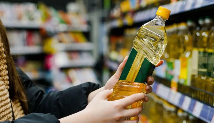 Ayçiçek yağında bu indirim ilk defa yapıldı! Torbasını sepetini alan o markete koştu.. Elinizi çabuk tutun