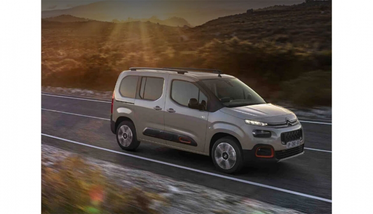 Sınıfının en iddialısı Citroen Berlingo'da 10 bin 500 TL indirim ve 0 faiz fırsatı! Berlingo fiyat listesi 7 Nisan 2022!
