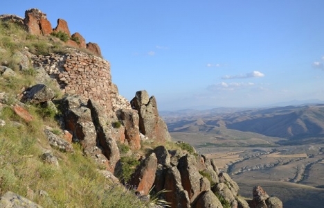 Gevale Kalesi kazı çalışmalarında son durum!