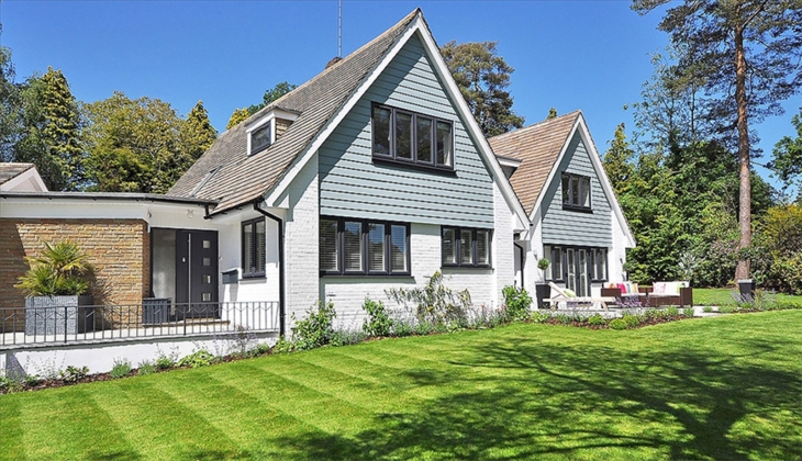 İngiltere'de gayrimenkul fiyatlarında 6 ay sonra ilk yıllık artış yaşandı!