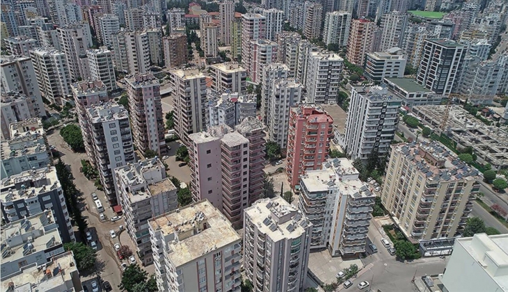 Adana'da depremde yıkılan binanın müteahhidi mühendisine dava!