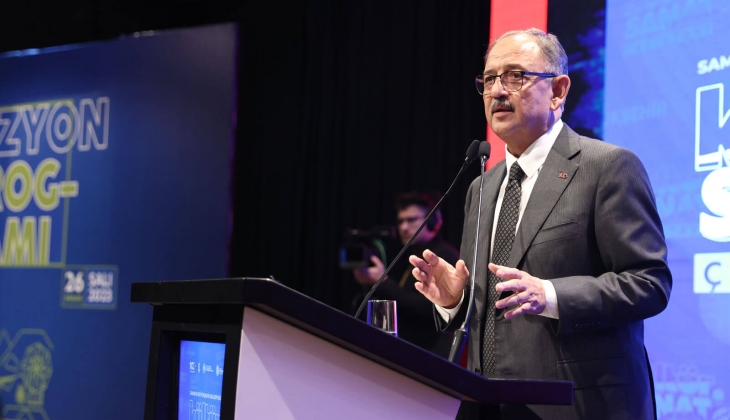 Deprem konutlarının teslimi başlıyor! Bakan resmen tarihi verdi: Depremzedelere müjde!