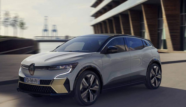 Renault'un çıkardığı son modelden rekor! İşte tercih nedeni