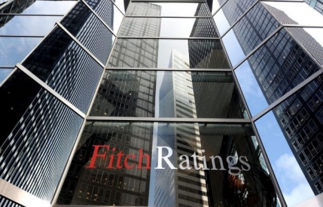 Fitch 15 Türk bankasının kredi notlarını düşürdü!